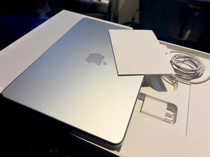 MacBook Neo