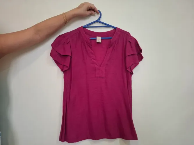 Roupas semi novas