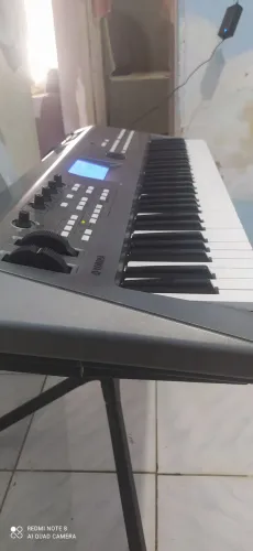 Teclado Yamaha mm6 semi novo