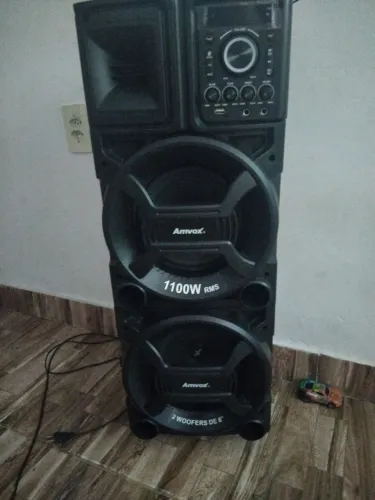 Caixa de som amovox 1100 rms 2 woofers de 8