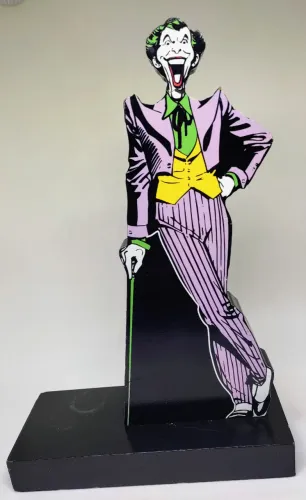 Aparador Livros Madeira Joker Pinguim Dc Comic