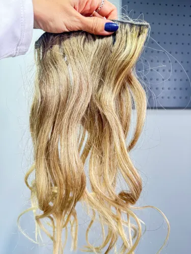 Mega Hair Loiro esfumado (na fita e tb solto para queratina)
