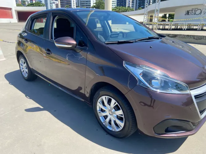 Peugeot 208 Active 1.2 Flex 12V 5P Mec. 2018