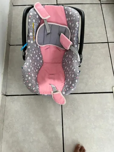 Bebe conforto + cadeirinha