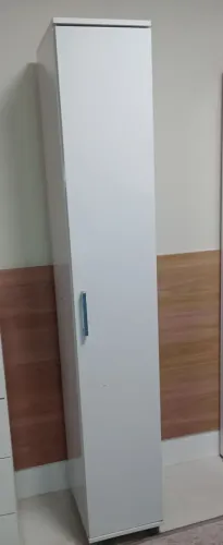 Vendo armário multiuso branco 