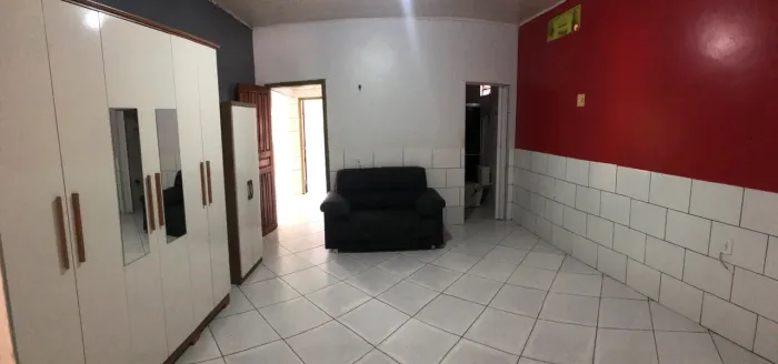 CASA SEMI MOBILIADA PARA ALUGAR - TANCREDO NEVES