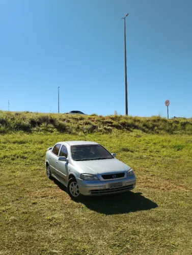 Chevrolet Astra GL 1.8 MPFI 3P 1999