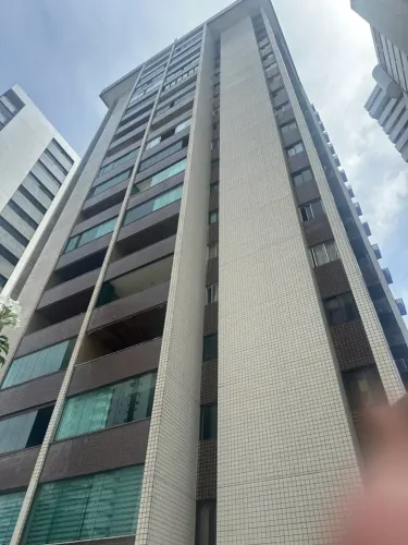Vendo duplex com7 quartos sendo 4 suítes em Boa Viagem - Recife - PE
