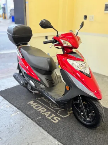 Haojue Lindy 125 scooter 