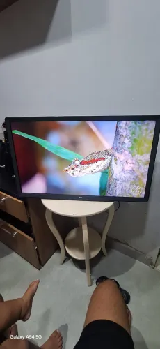SMART TV LG 32 POLEGADAS USADA/EXCELENTE