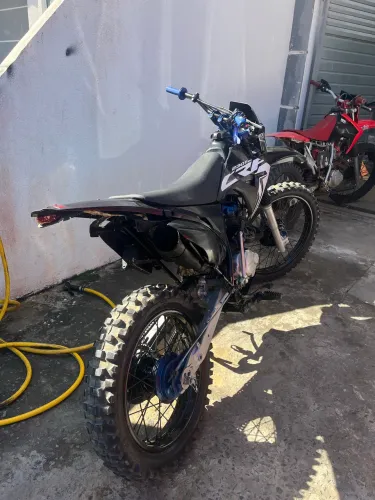 Moto de trilha