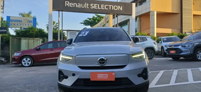 Volvo XC40 Twin Ultimate (elétrico) 2023