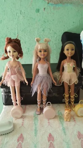Vendo Barbie 3 wee Friends bailarinas ano 2000