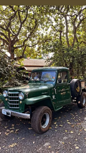 Willys Overland Jeep 2.6 12V Gasolina 2P 1952