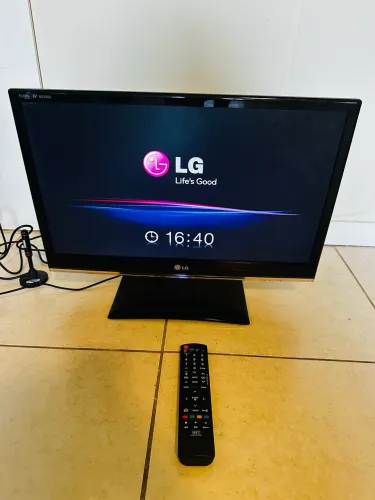 TV Monitor LG 23