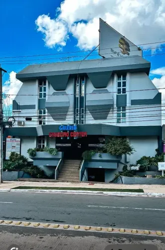 Sala comercial na Praça Cruzeiro do Sul
