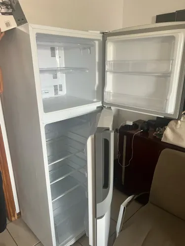 Geladeira duplex Panasonic