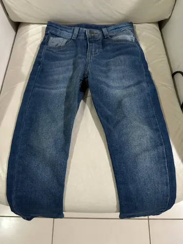 Calça jeans infantil tam 4