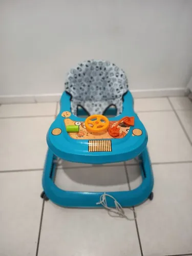 Andador Safari II Primeiros Passos pouco usado