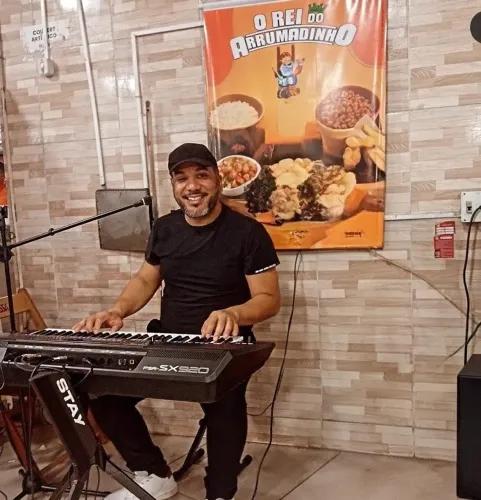Música ao vivo