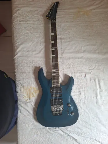 guitarra Hurricane SEG-258GR