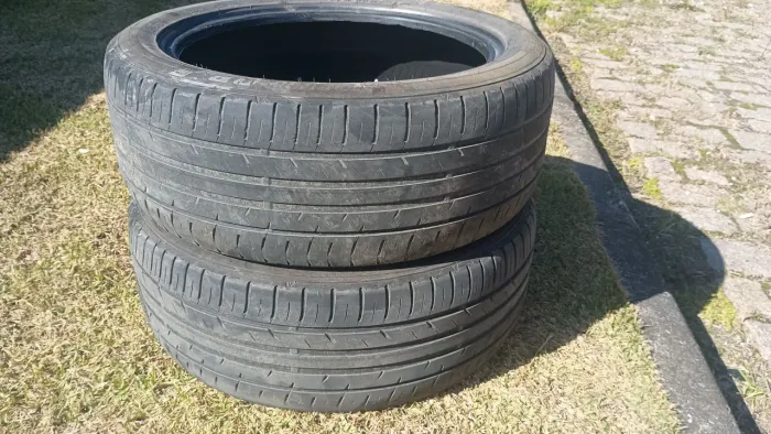 2 pneus 205/50 R17