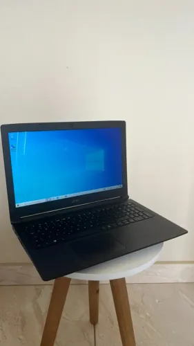 Notebook Acer conservado