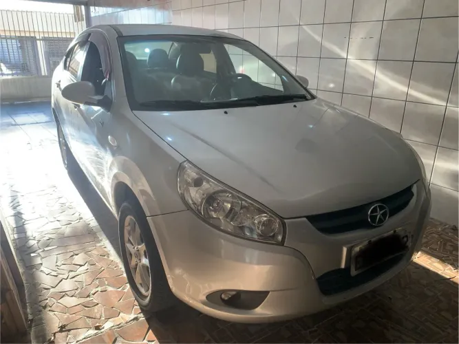 JAC J3 Turin Sedan 1.4 16V 4P Mec. 2012