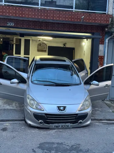 Peugeot 307 Feline/griff/premi. 2.0 Flex 5P Aut. 2007