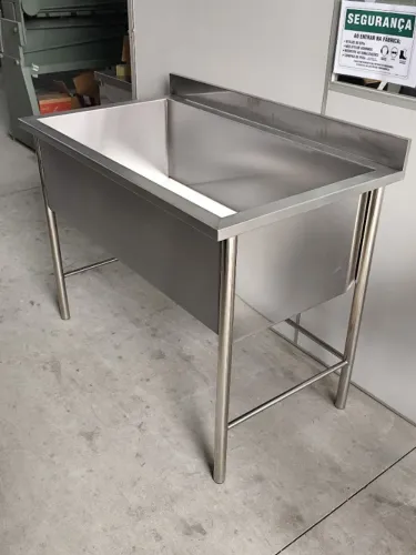 Tanque Profissional Inox 0,90x0,60x0,90 para Área de Lavagem 