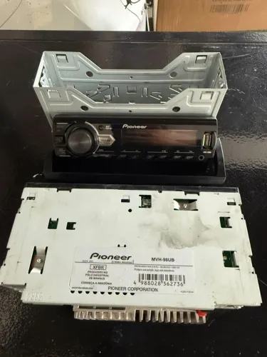 Vendo Som Automotivo da pioneer MVH - 98ub