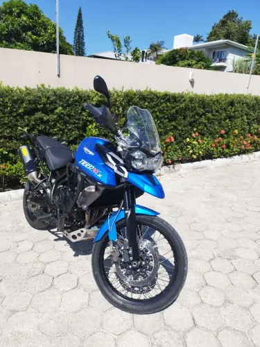 Triumph Tiger 800 XCX 
