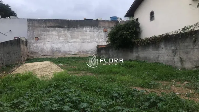 Terreno à venda, 384 m² por R$ 630.000,00 - Piratininga - Niterói/RJ