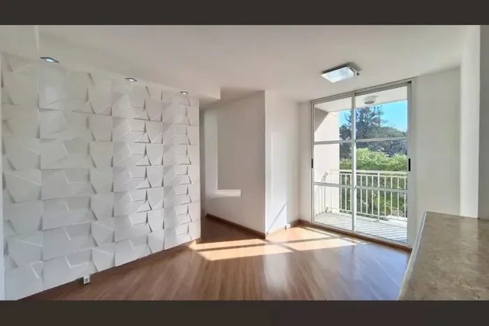 Apartamento à Venda - Bom Retiro, 2 Quartos, 63 m2