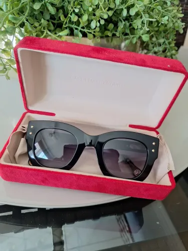 Oculos Carolina herrera