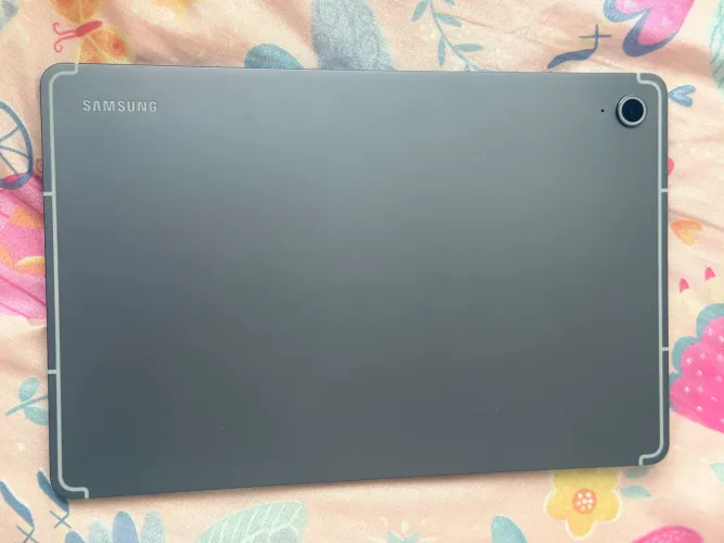 Tablet S10 FE 12GB ram 256GB rom importado + kit mouse, teclado, capinha de brinde