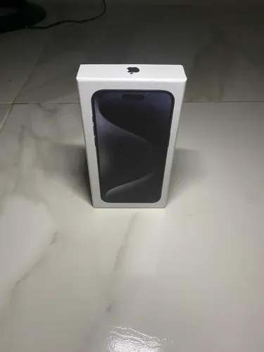 CAIXA DO TELEFONE IPHONE 15 PRO.  
