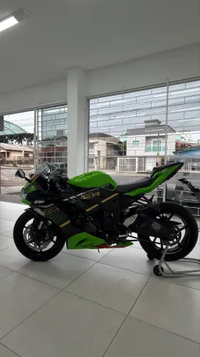 Kawasaki Ninja ZX-6 636 KRT ABS