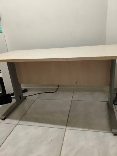 Mesa de escritório 