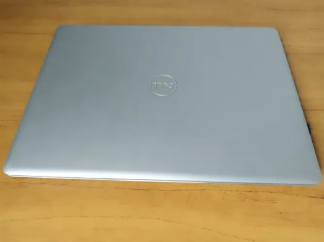Notebook Dell Inspiron 14 3481 | i3 | 4GB RAM | NVMe 1TB | Wi-Fi + Bluetooth