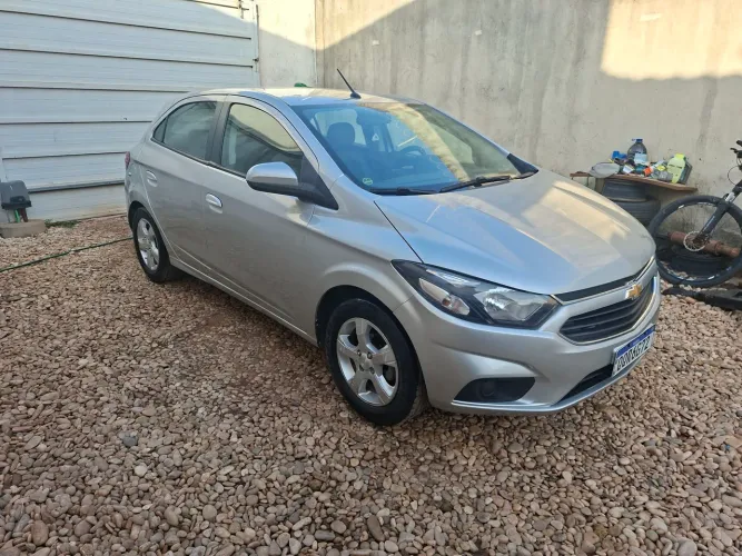 Chevrolet Onix Hatch LT 1.4 8V Flex Mec. 4P 2019