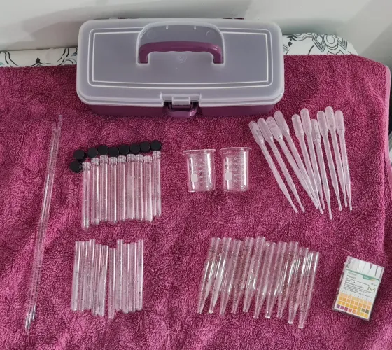 Kit vidrarias de análise em laboratório