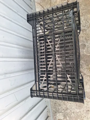 Caixas de plástico 