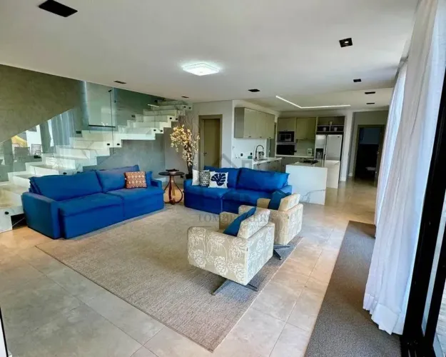 Casa com 4 dormitórios à venda, 308 m² por R$ 2.100.000,00 - Condomínio Ninho Verde II - P