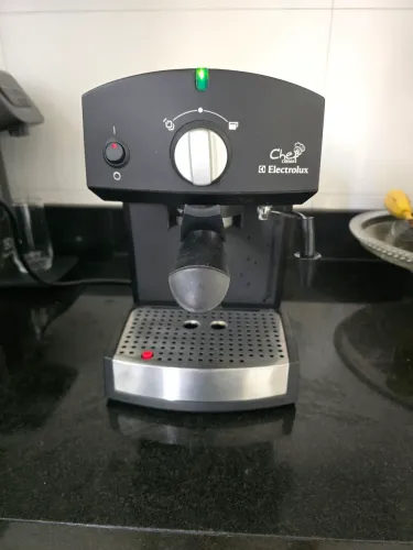 Vendo cafeteira Expresso eletrolux