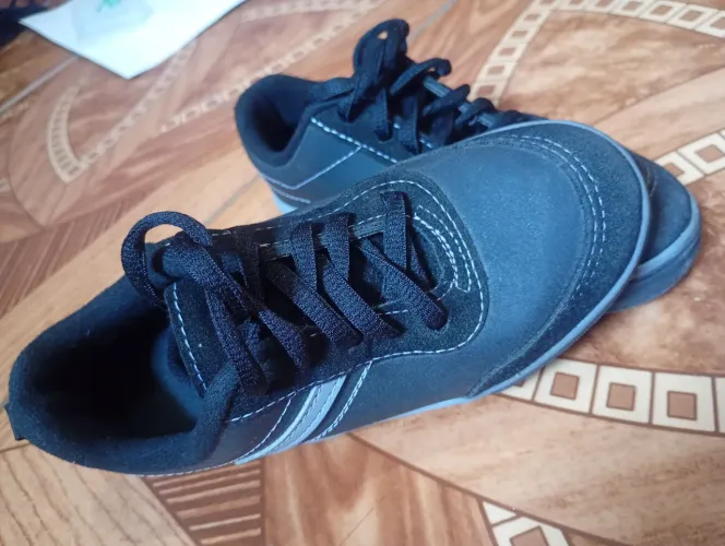 Vendo sapato infantil masculino