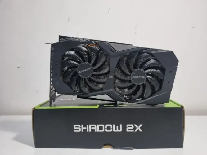 GTX 1660 SUPER 6GB (Funcionando Perfeitamente)