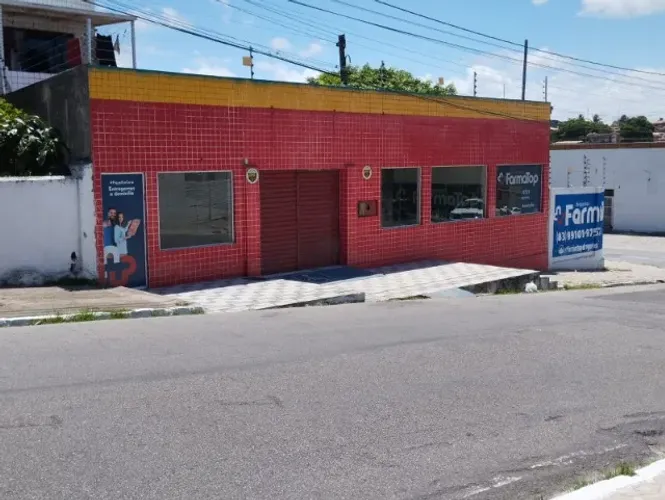 Ponto comercial no Bairro dos Ipês.