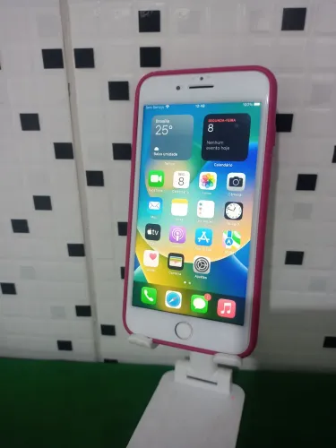 iphone 8 plus chip off De resto tudo perfeito pequeno trinco na tampa