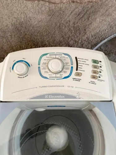 Máquina de Lavar Eletrolux 10 kg